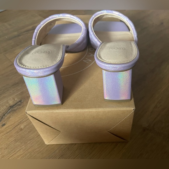 URBAN OUTFITTERS-NWT/Box Women's Quilted Lavender Sandals - Picture 11 of 16